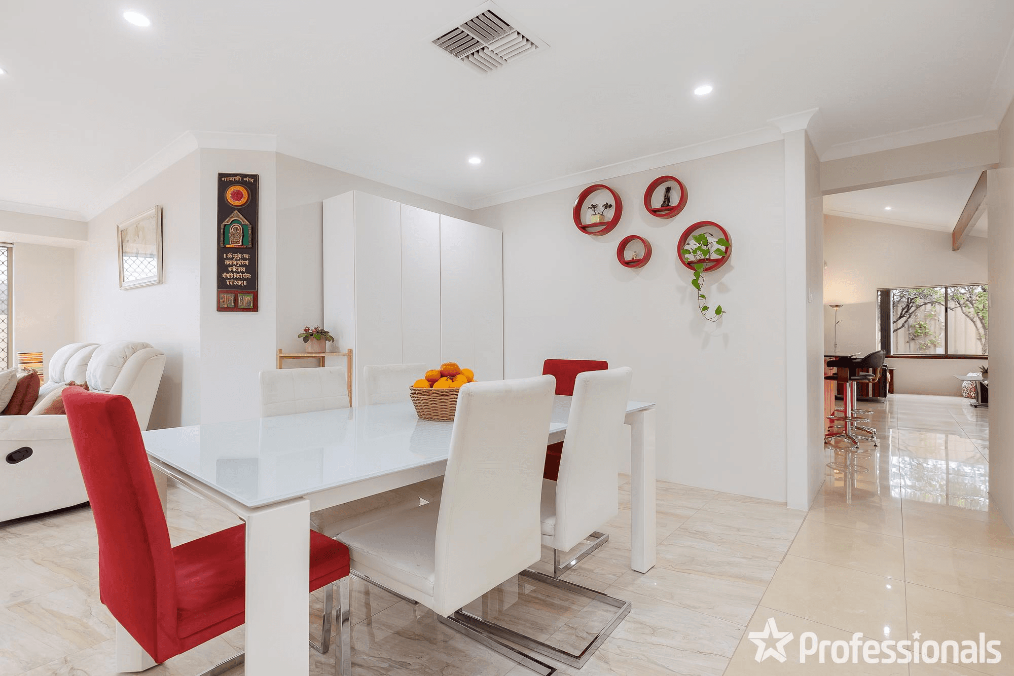 135 Pinetree Gully Road, WILLETTON, WA 6155