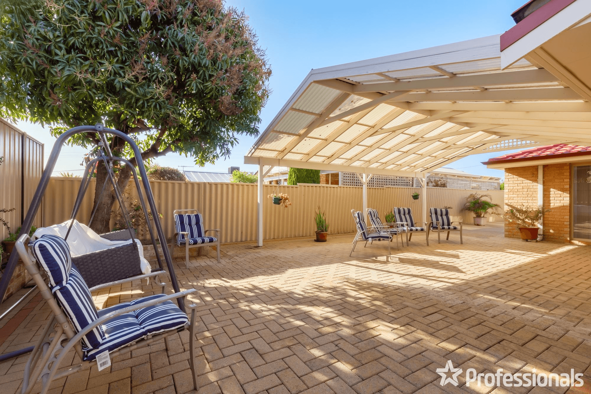 135 Pinetree Gully Road, WILLETTON, WA 6155