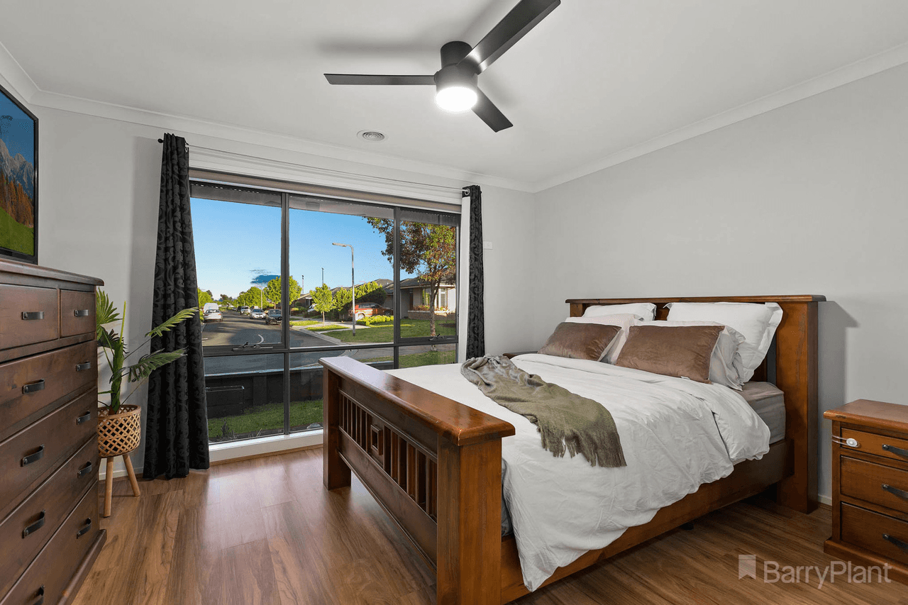 72 McEwan Drive, Cranbourne East, VIC 3977