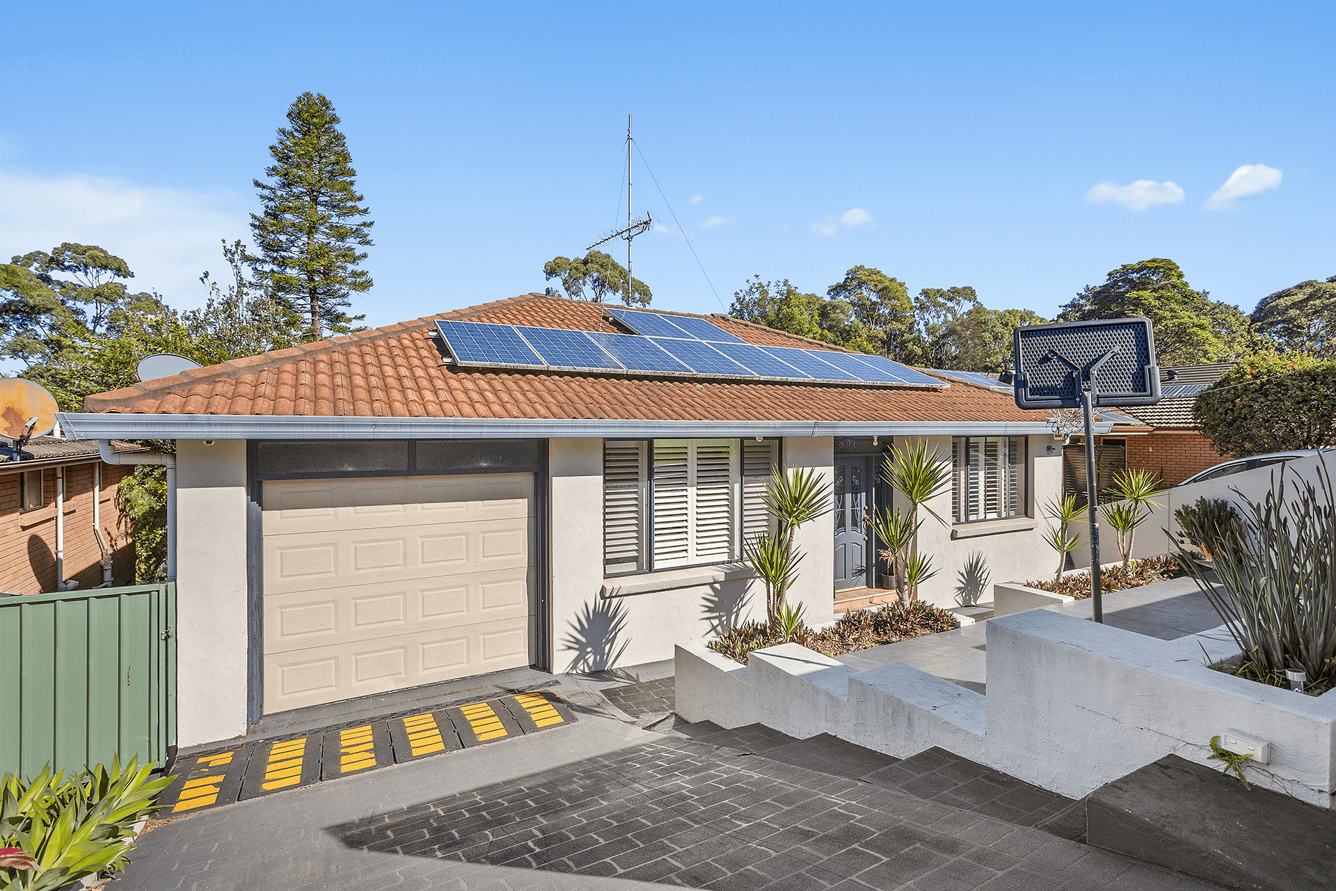 34 Cochrane Street, West Wollongong, NSW 2500