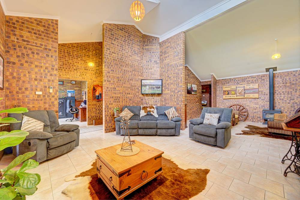 1325a Gin Gin Mount Perry Road, Moolboolaman, QLD 4671