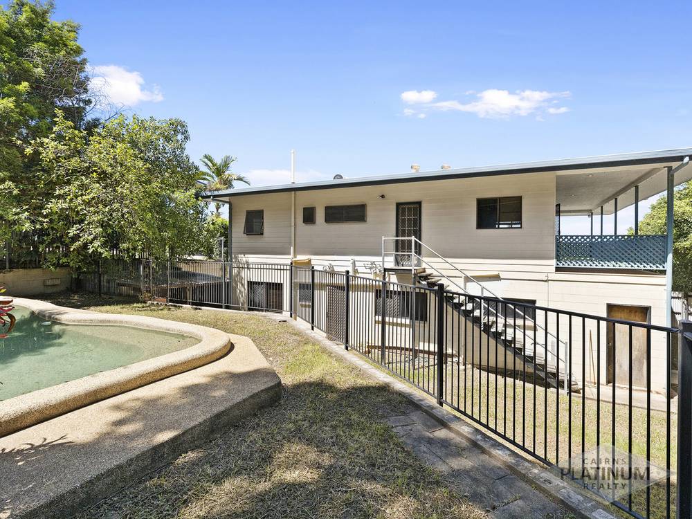 7 Kerryanne Close, Smithfield, QLD 4878