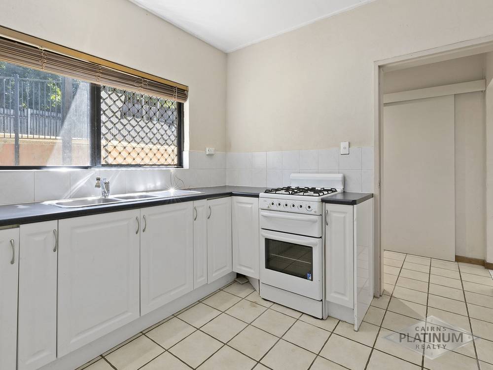 7 Kerryanne Close, Smithfield, QLD 4878