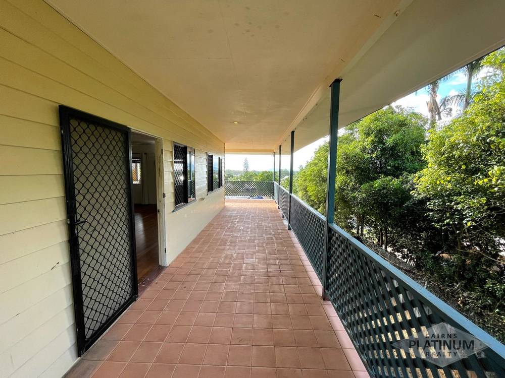 7 Kerryanne Close, Smithfield, QLD 4878