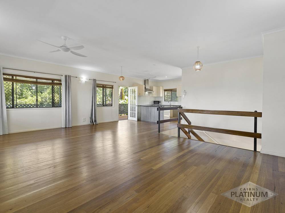 7 Kerryanne Close, Smithfield, QLD 4878