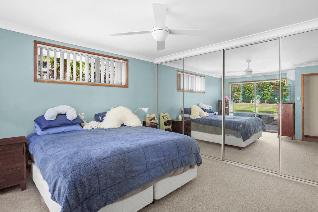 7 Collaroy Close, CHITTAWAY BAY, NSW 2261