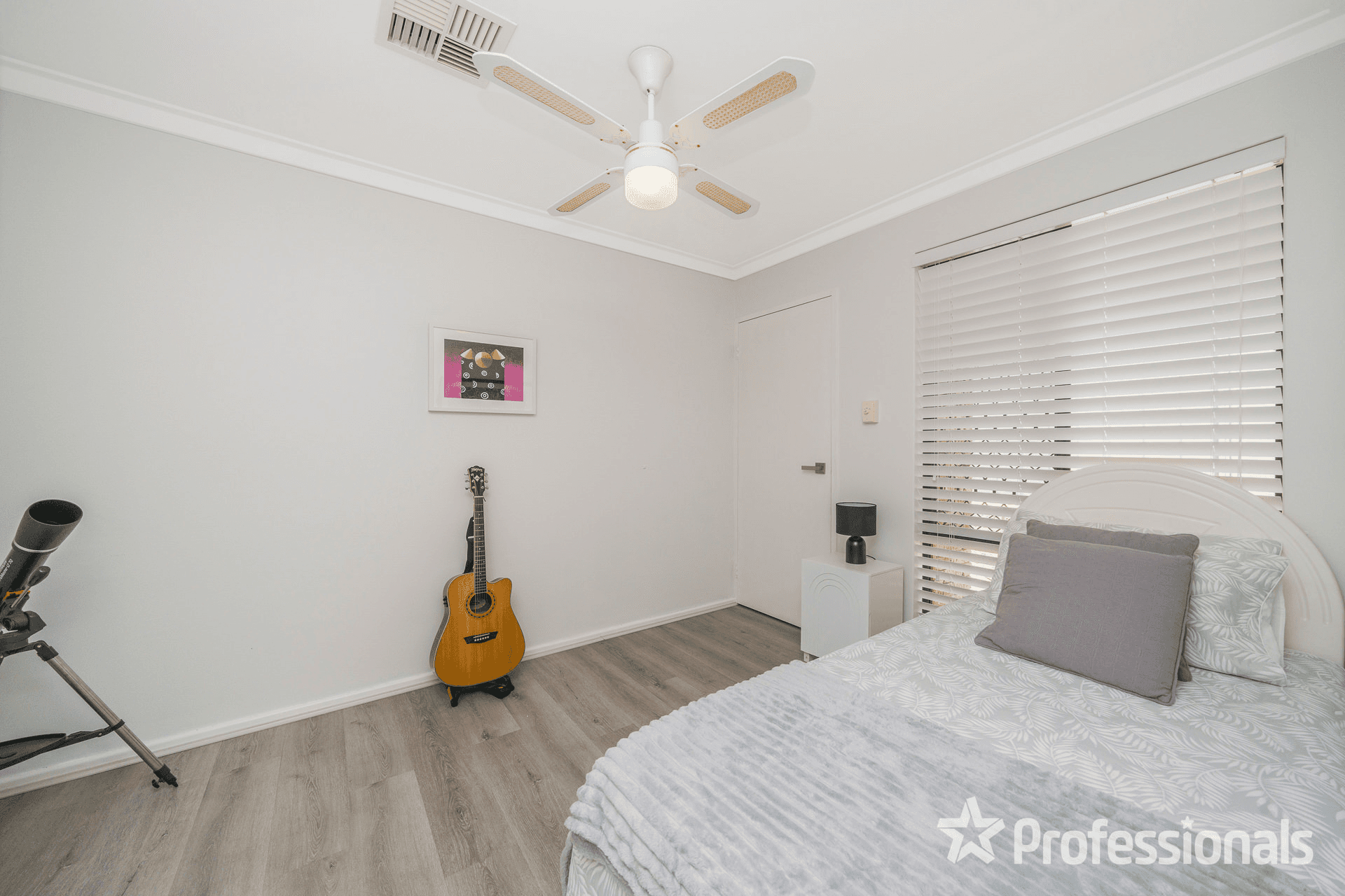 11 Claygate Way, KINGSLEY, WA 6026