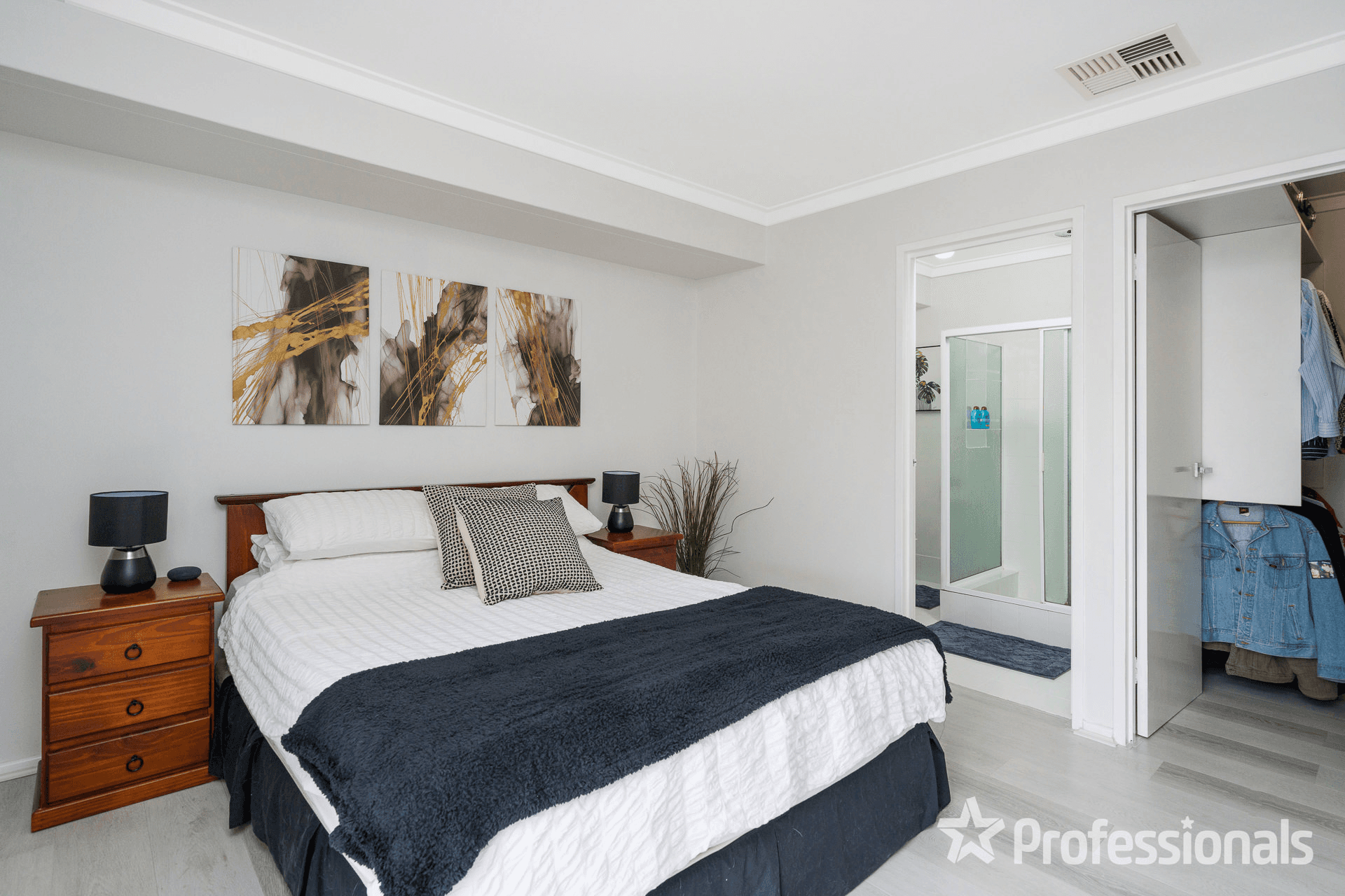 11 Claygate Way, KINGSLEY, WA 6026