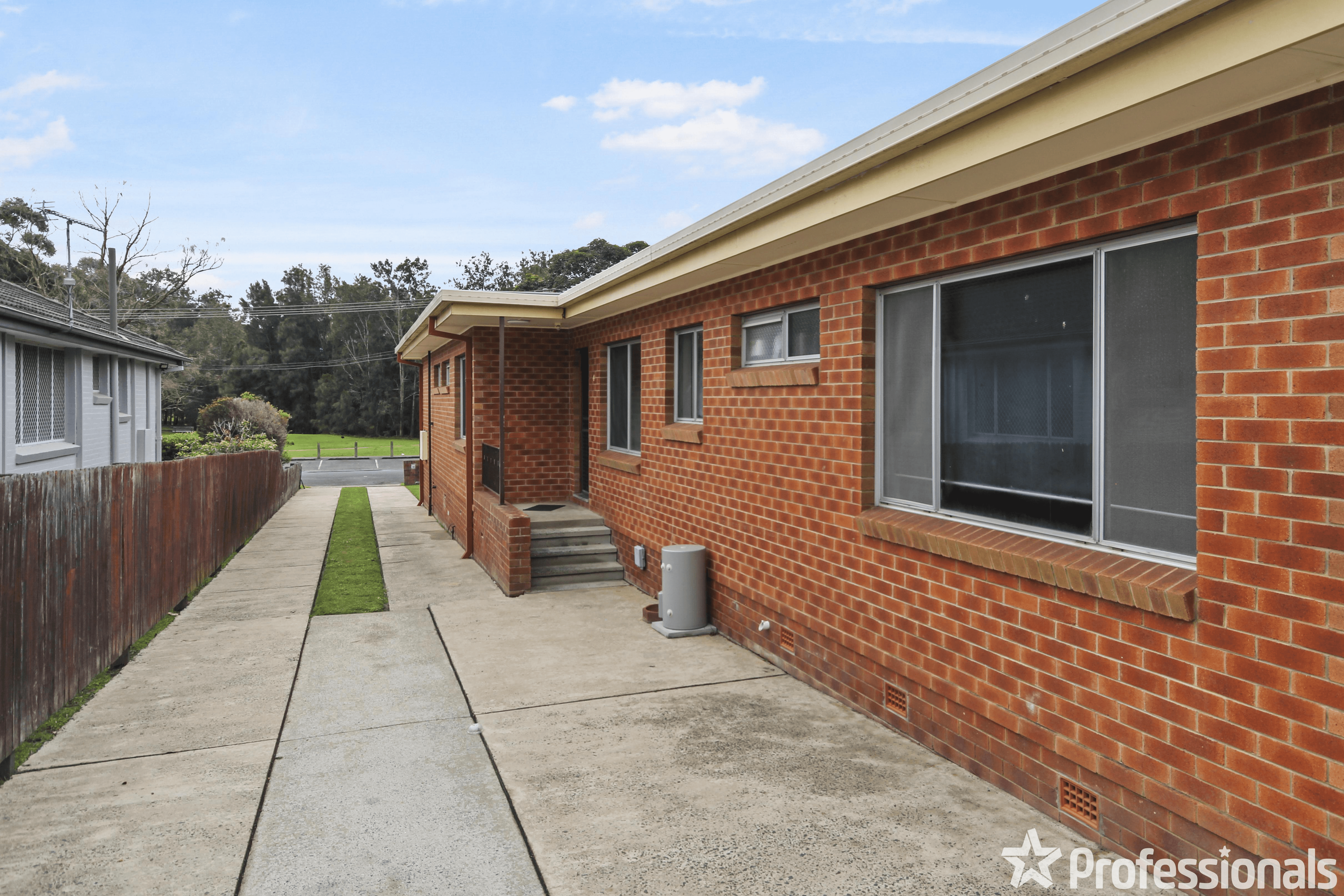 9 Mcgrath Avenue, NOWRA, NSW 2541