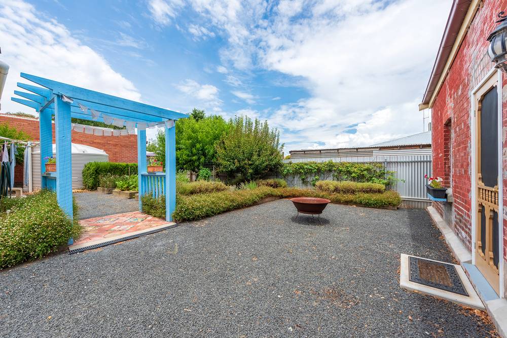 3 Clarence Street, NHILL, VIC 3418
