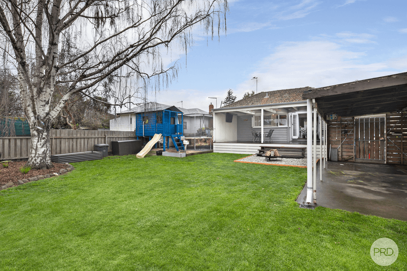 5 Shirley Street, WENDOUREE, VIC 3355