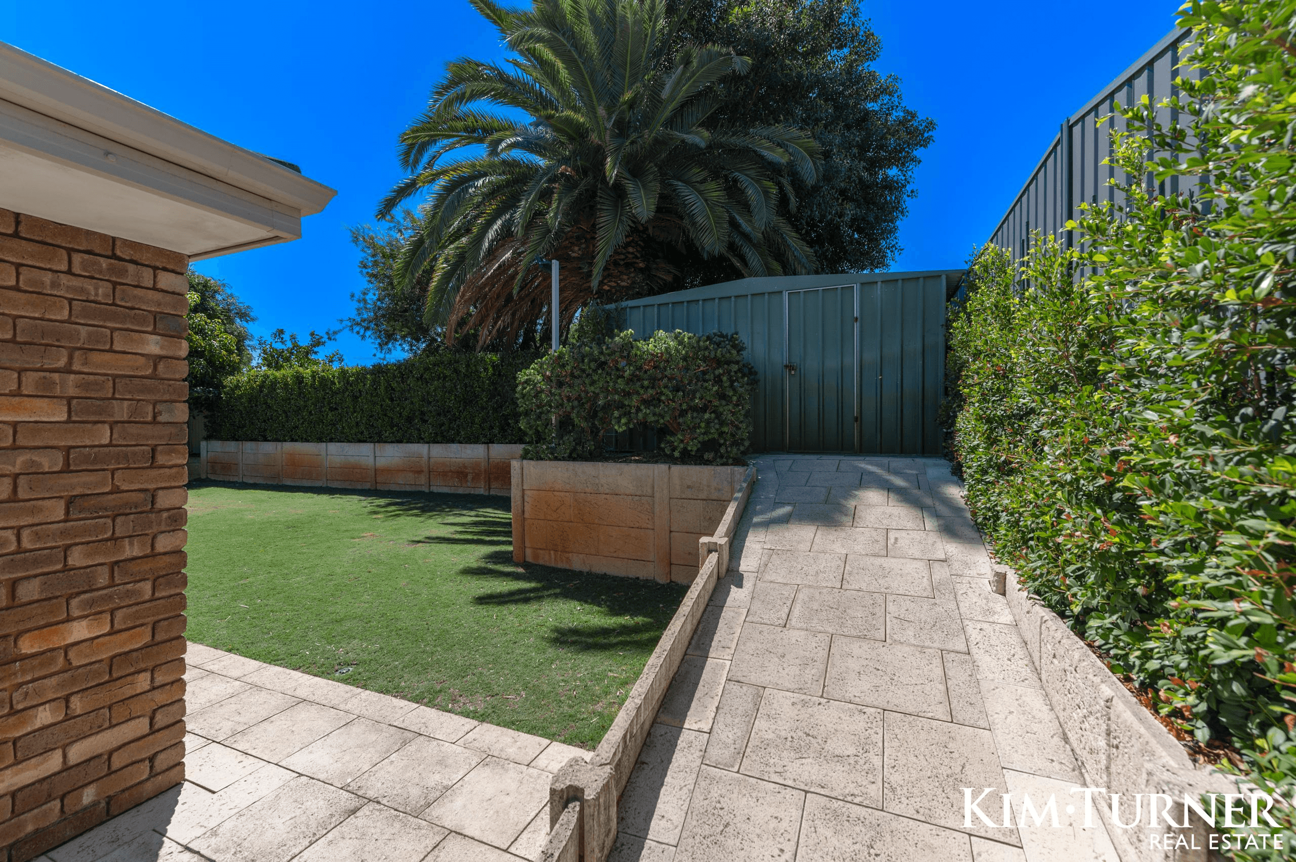 19 Burnett Avenue, LEEMING, WA 6149