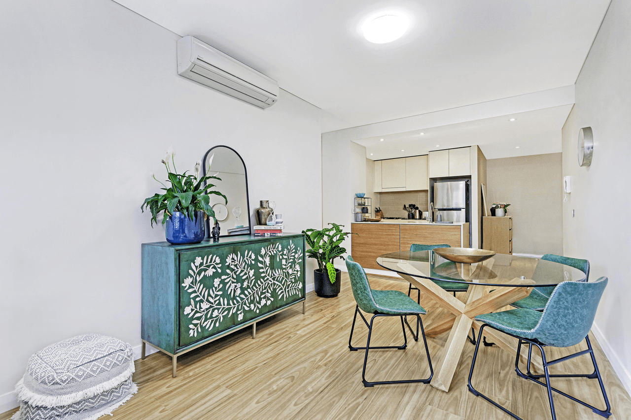 302/25 Hill Road, WENTWORTH POINT, NSW 2127