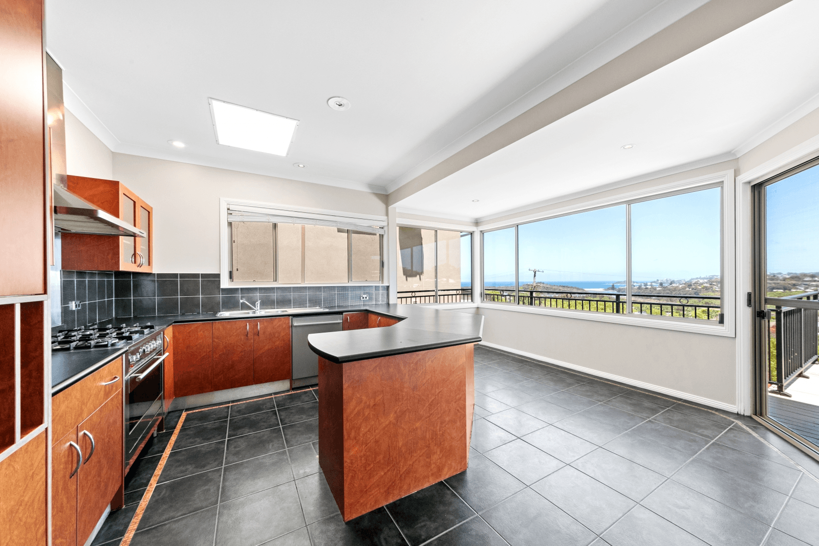 57 Coreen Drive, Wamberal, NSW 2260