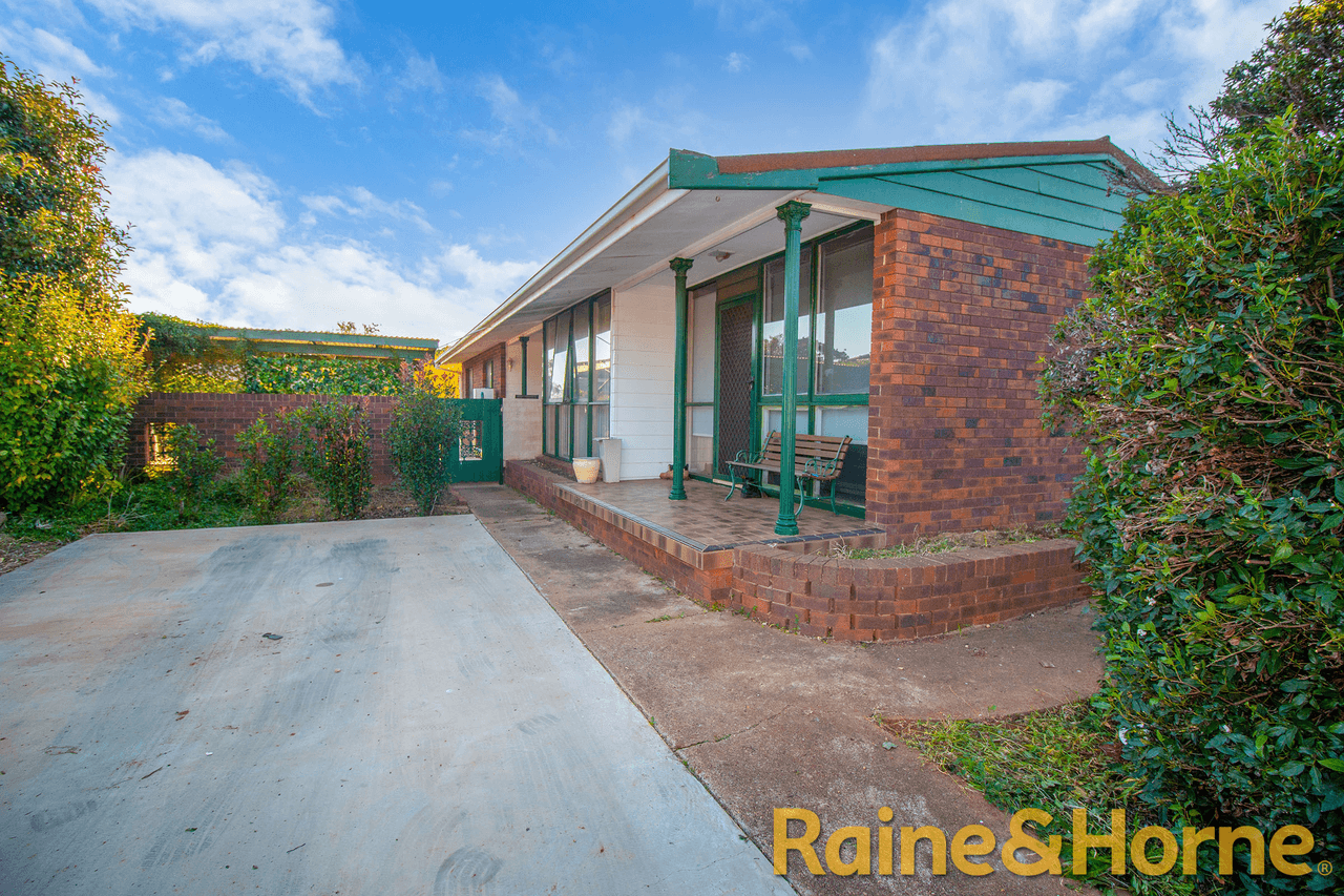 45 Oxley Circle, DUBBO, NSW 2830