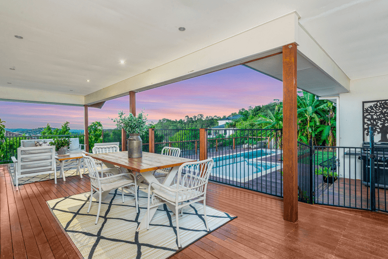 3 Victoria Drive, PACIFIC PINES, QLD 4211