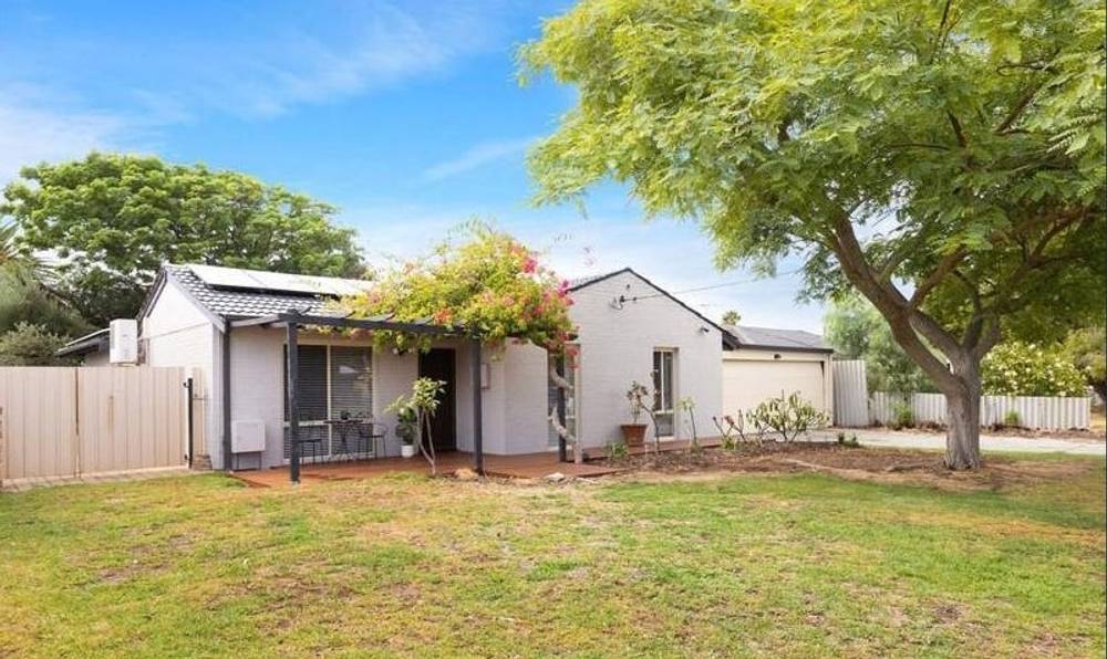 3 Pinedale Way, SAFETY BAY, WA 6169