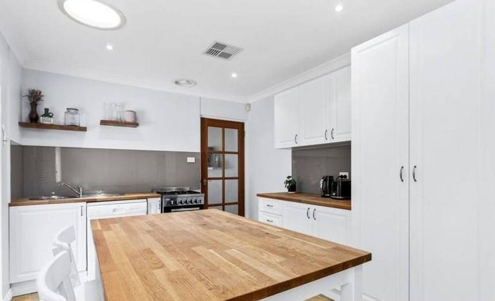 3 Pinedale Way, SAFETY BAY, WA 6169
