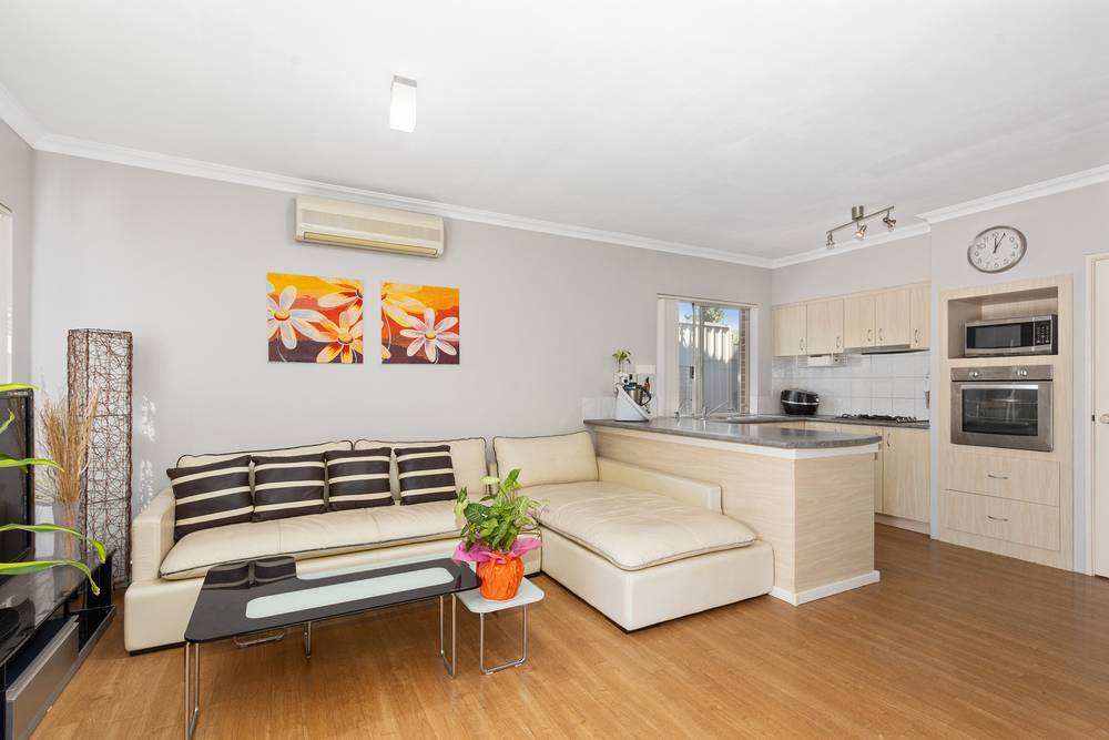 64A Moolyeen Road, BRENTWOOD, WA 6153