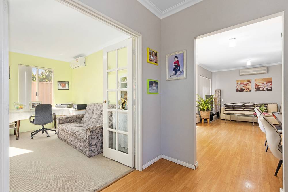 64A Moolyeen Road, BRENTWOOD, WA 6153