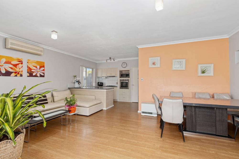 64A Moolyeen Road, BRENTWOOD, WA 6153