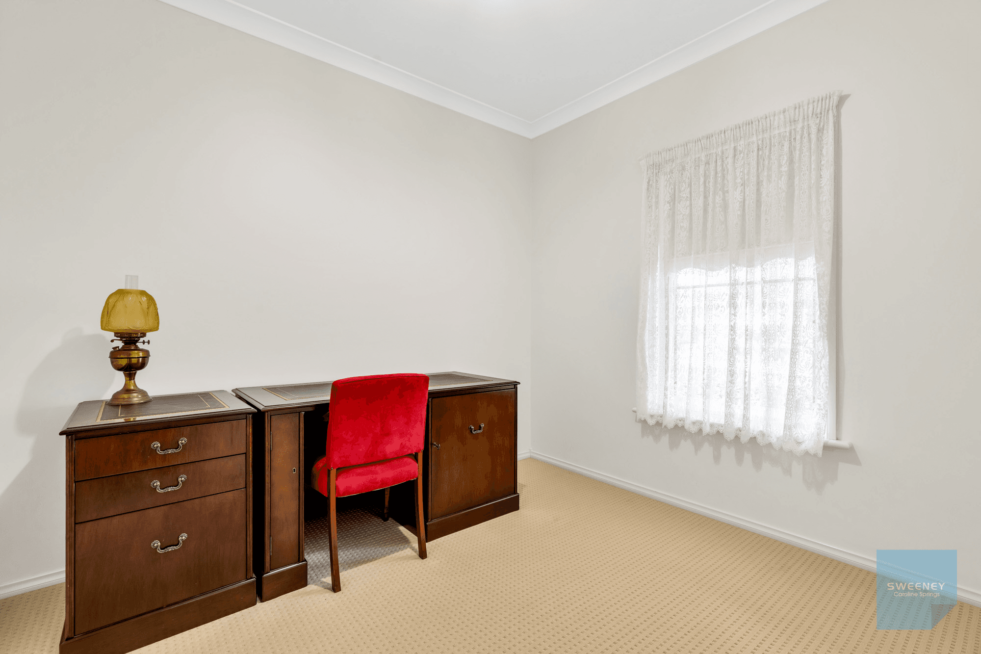 2 Betchworth Close, CAROLINE SPRINGS, VIC 3023