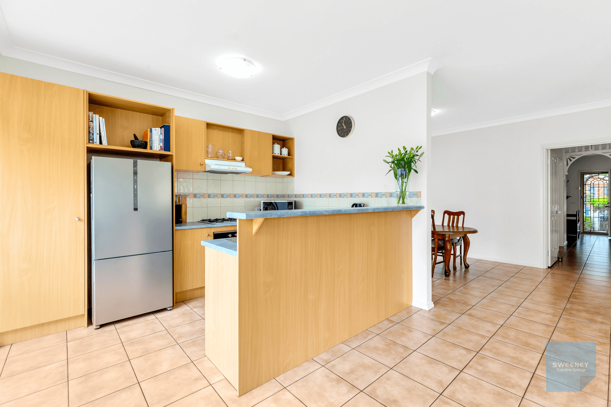 2 Betchworth Close, CAROLINE SPRINGS, VIC 3023