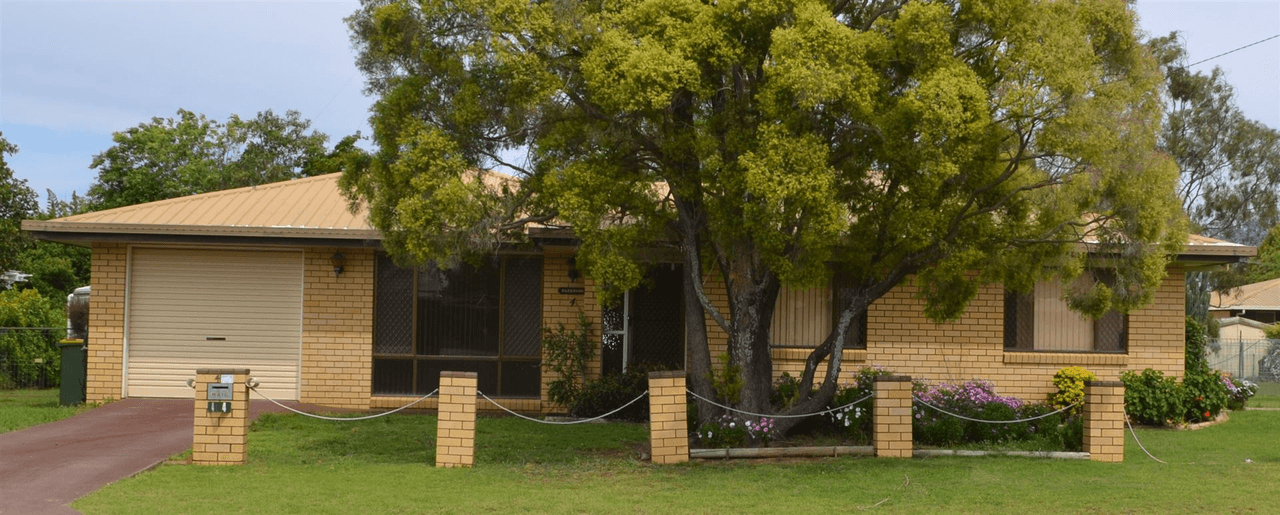 4 White Street, Pittsworth, QLD 4356