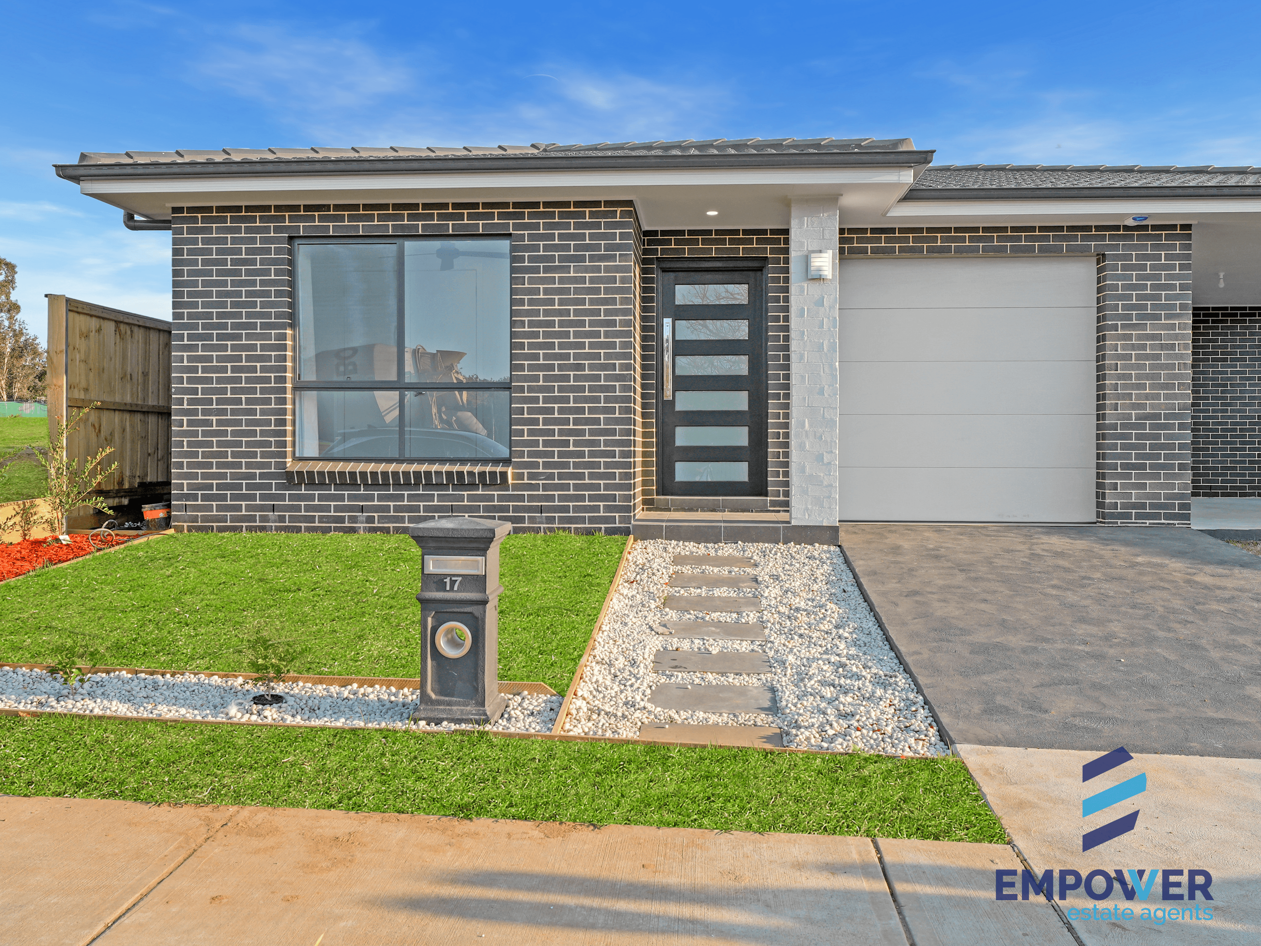 17 Deans Road, AIRDS, NSW 2560