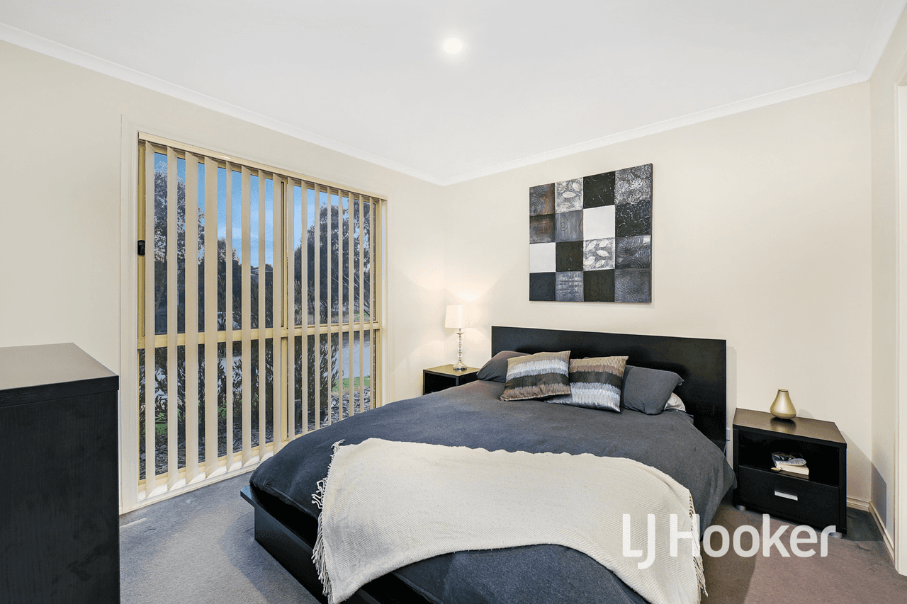 10/18-20 Ben Drive, PAKENHAM, VIC 3810