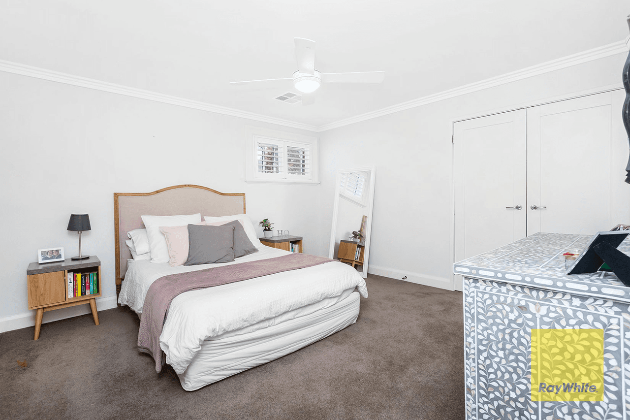 31 Kinross Crescent, FLOREAT, WA 6014