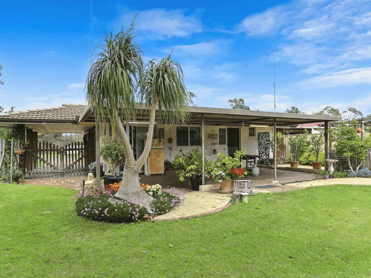 82 Herbert Road, HARVEY, WA 6220