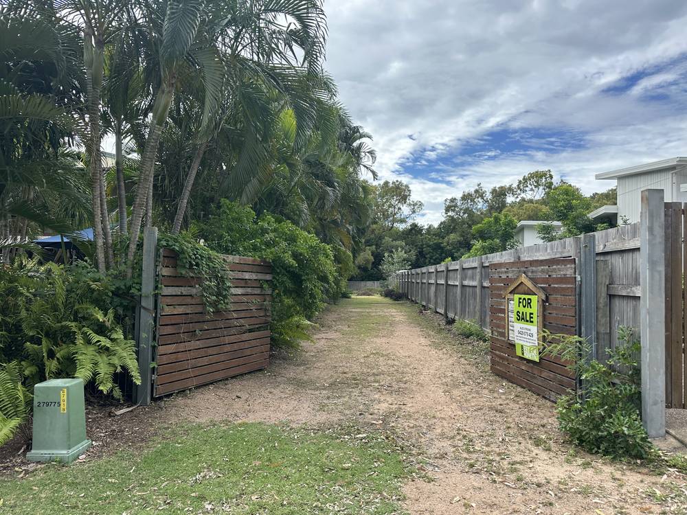 9 Apjohn St, Horseshoe Bay, QLD 4819