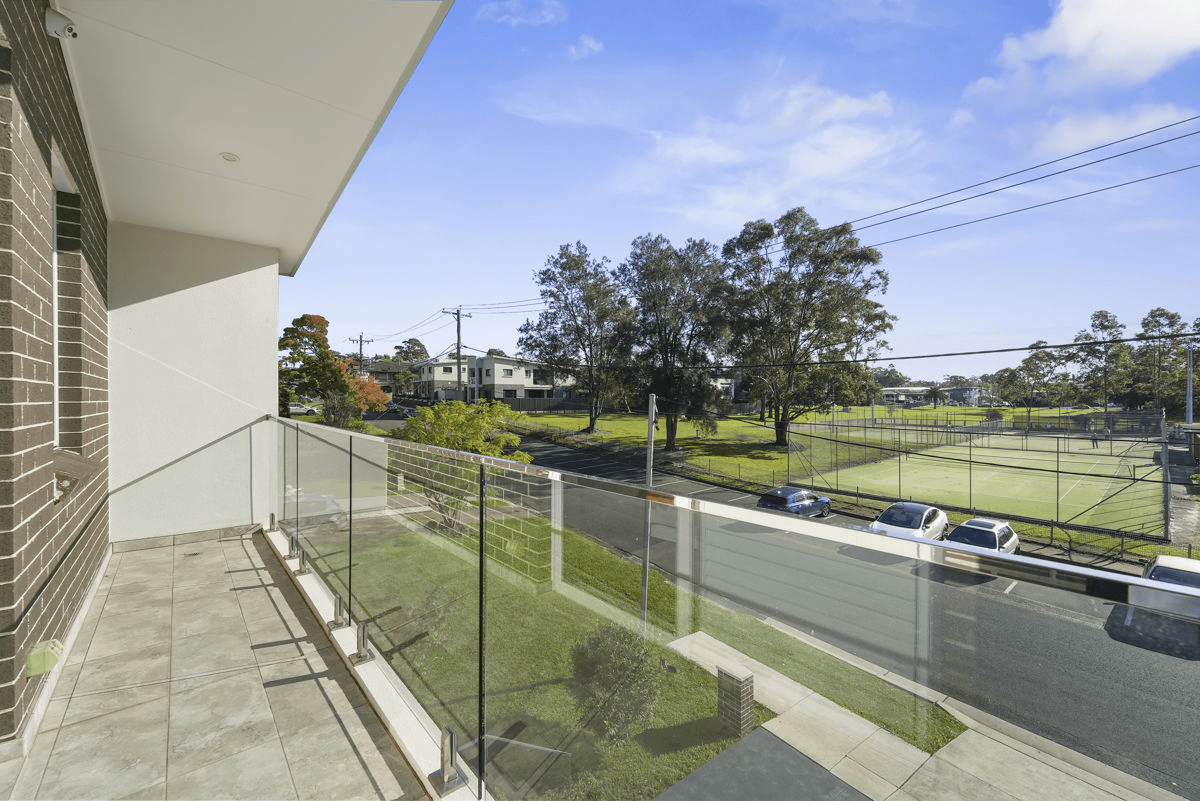 44a Bolaro Avenue, GREYSTANES, NSW 2145