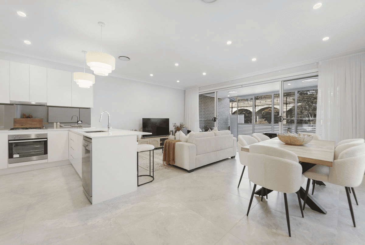 44a Bolaro Avenue, GREYSTANES, NSW 2145