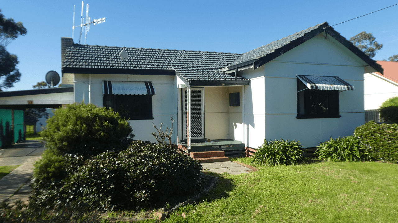 16 Gordon Street, CRANBROOK, WA 6321