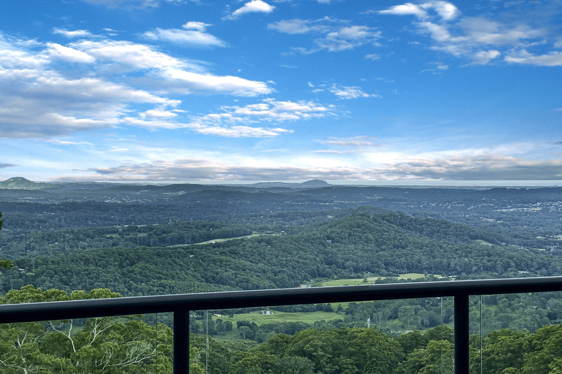 27 Balmoral Road, Montville, QLD 4560