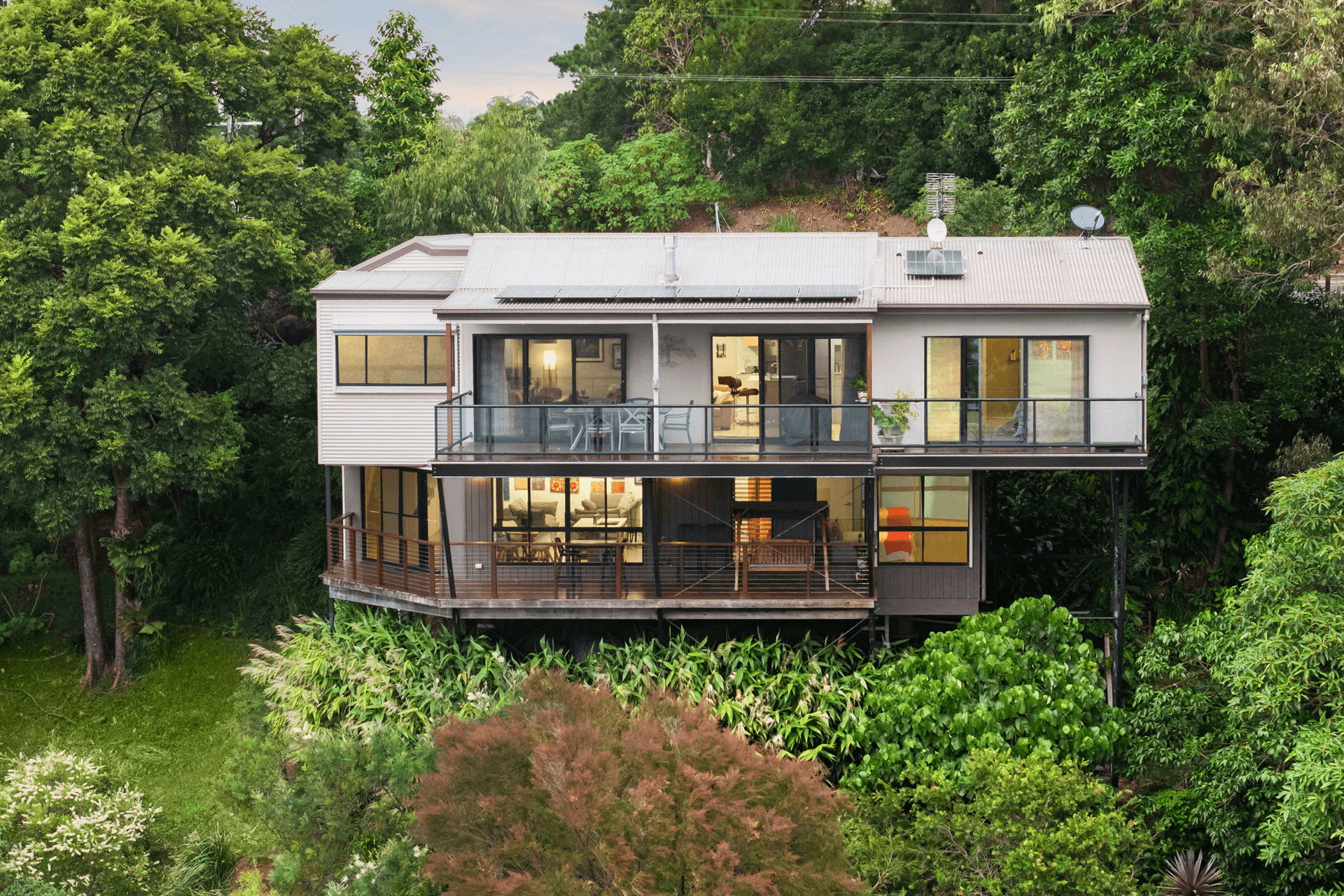 27 Balmoral Road, Montville, QLD 4560