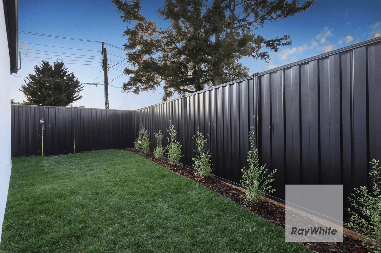 9 Windermere Crescent, GLADSTONE PARK, VIC 3043