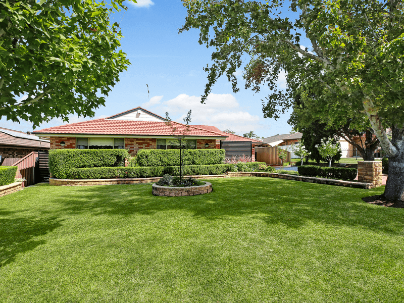 57 Epping Forest Dr, KEARNS, NSW 2558