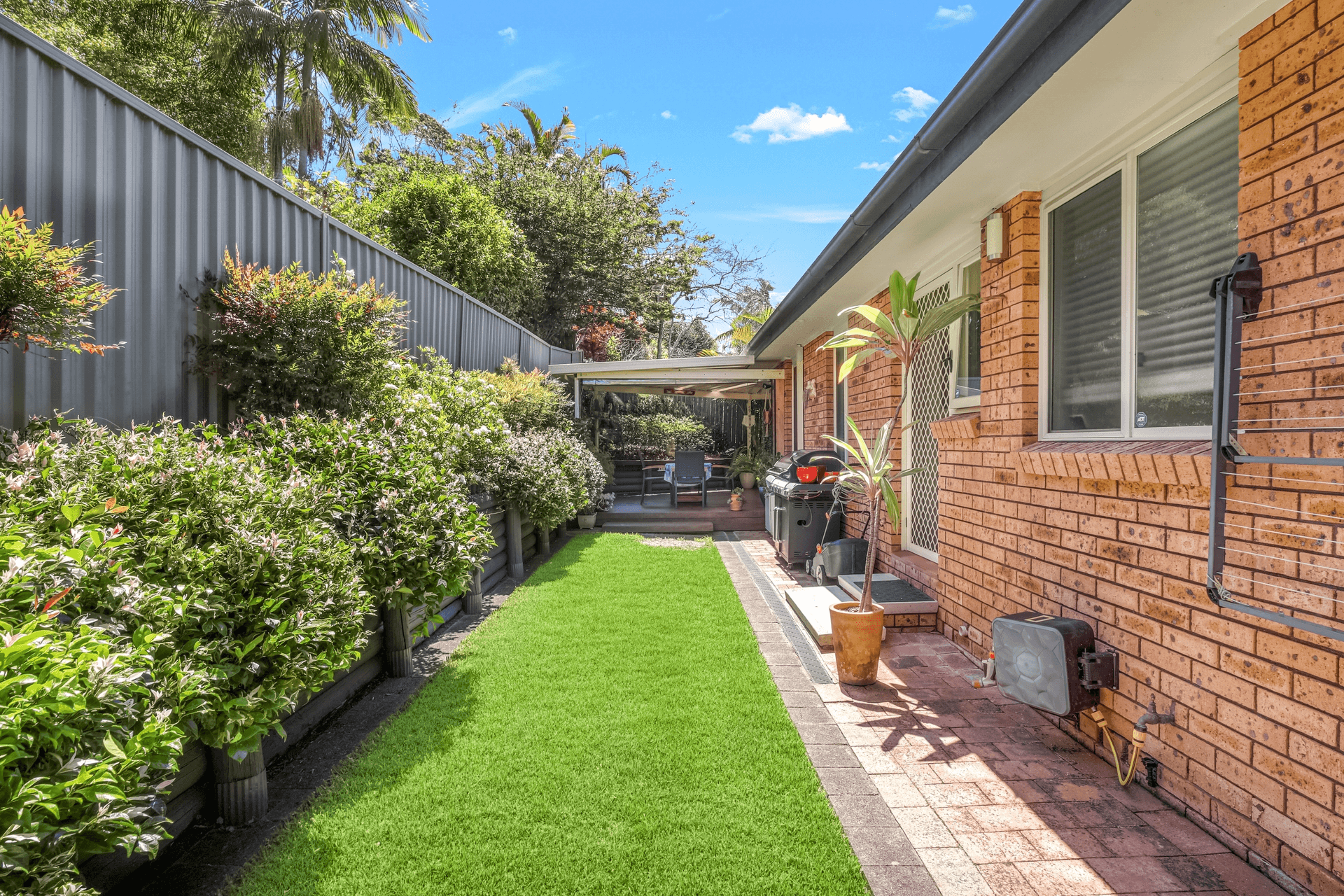 1/1 Thistle Glen Close, Green Point, NSW 2251