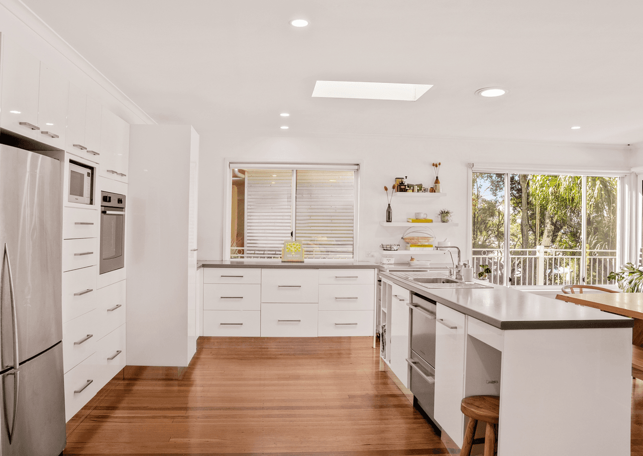 9 Railway Crescent, STANWELL PARK, NSW 2508