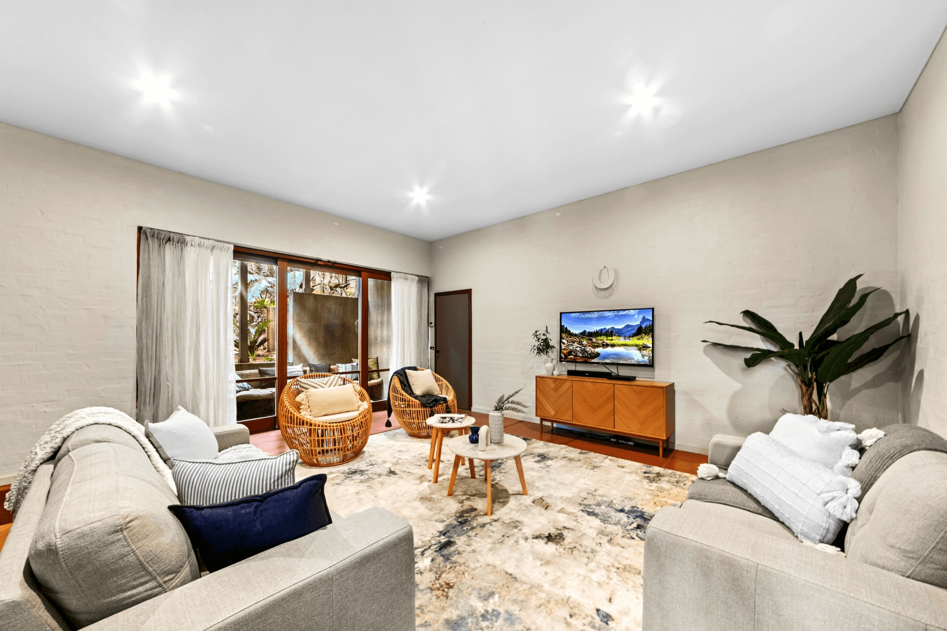 12 Green Point Road, Pearl Beach, NSW 2256