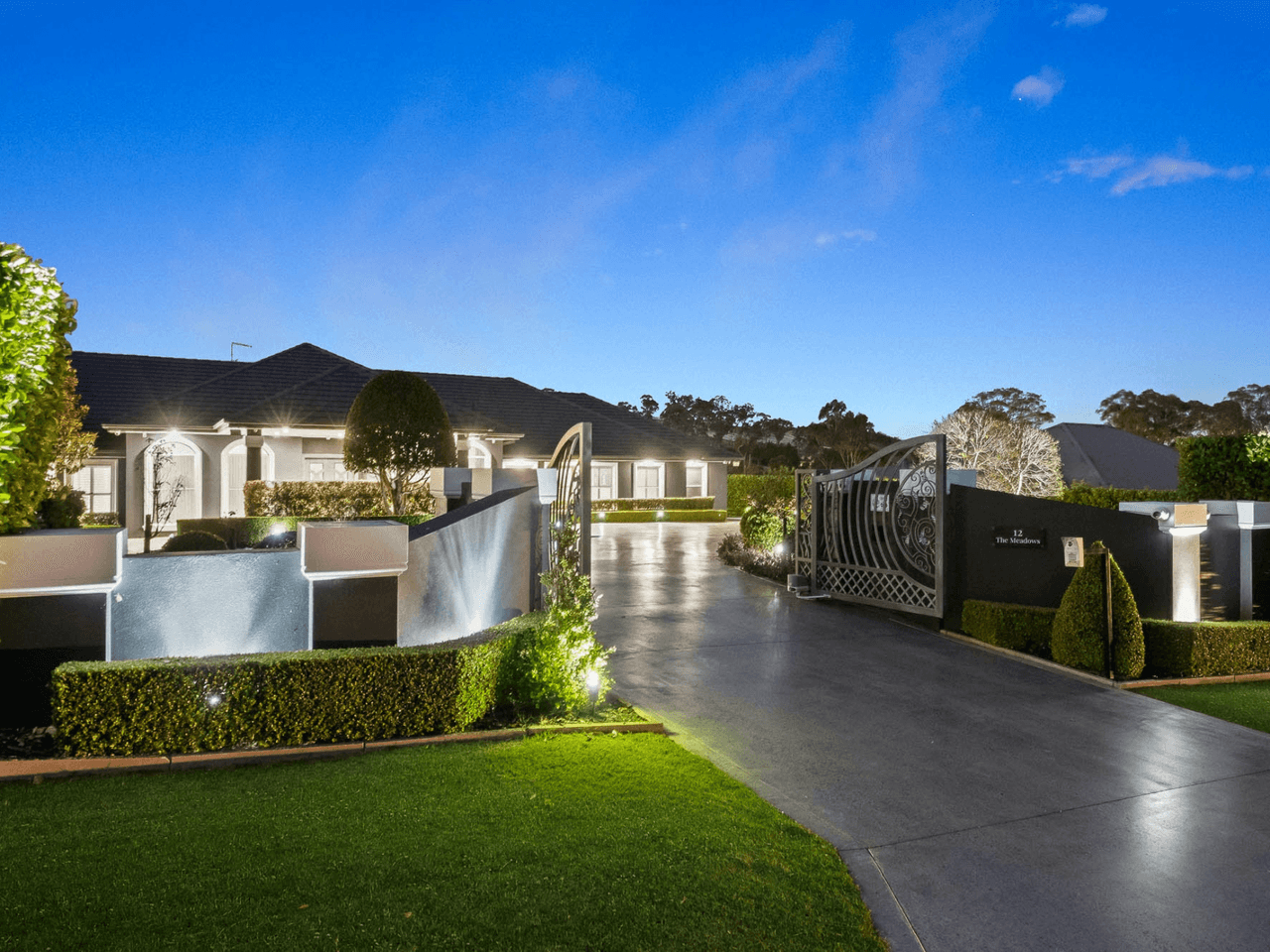 12 The Meadows, KIRKHAM, NSW 2570