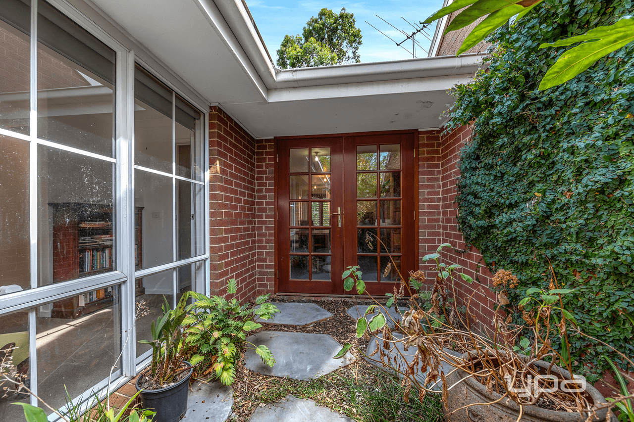 8/2-4 Elizabeth Street, BRAYBROOK, VIC 3019