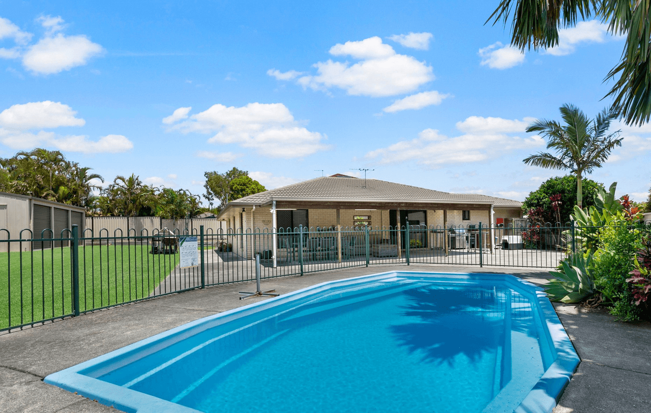 12 Townsville Crescent, DECEPTION BAY, QLD 4508