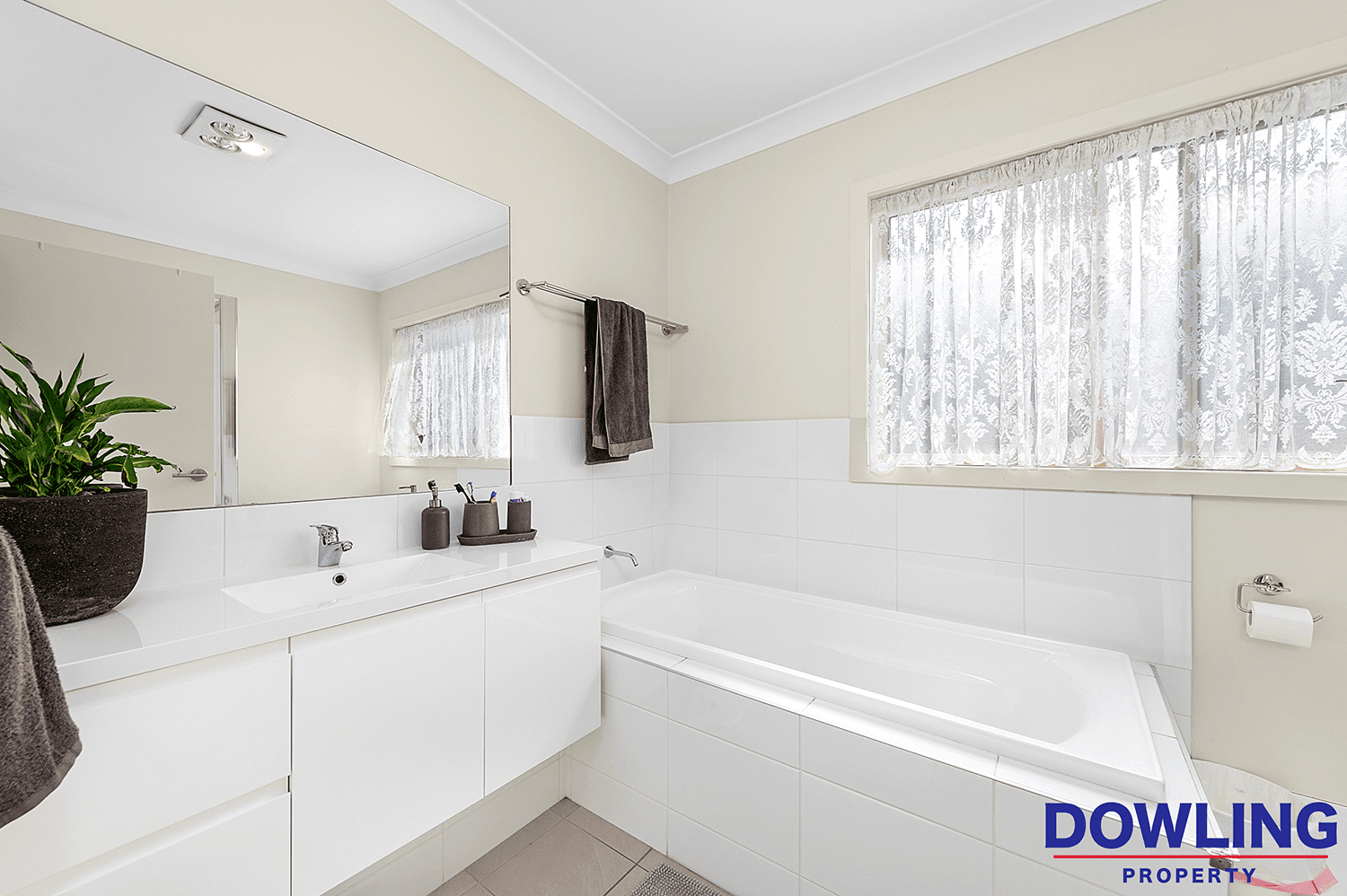 2 Ingra Close, MEDOWIE, NSW 2318