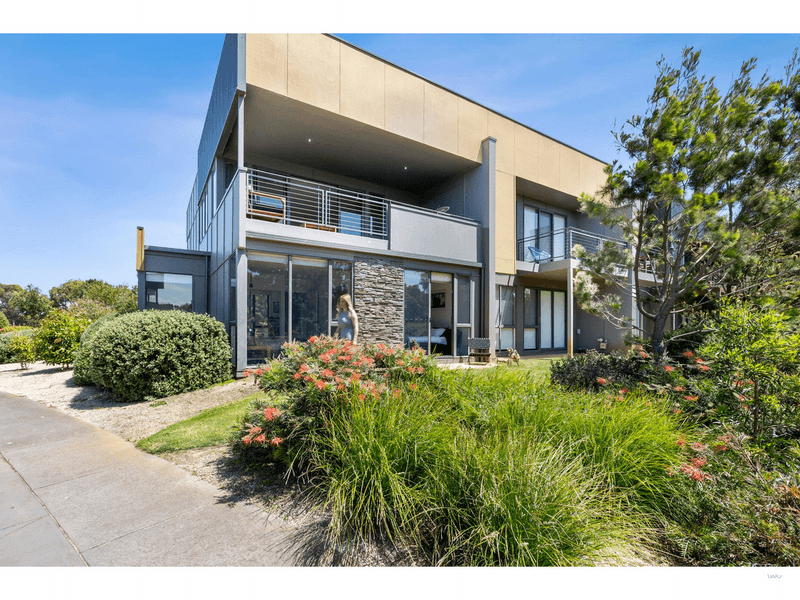 22 Coast Drive, Torquay, VIC 3228