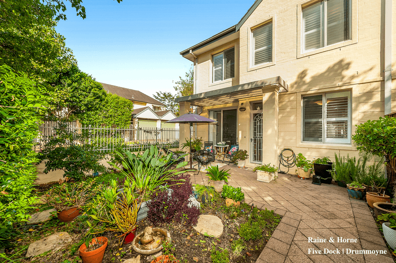 1 Hycraft Walk, FIVE DOCK, NSW 2046