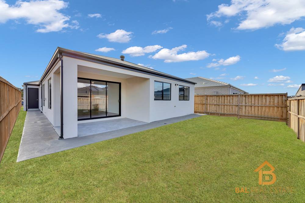 11 Cone Way, WEIR VIEWS, VIC 3338